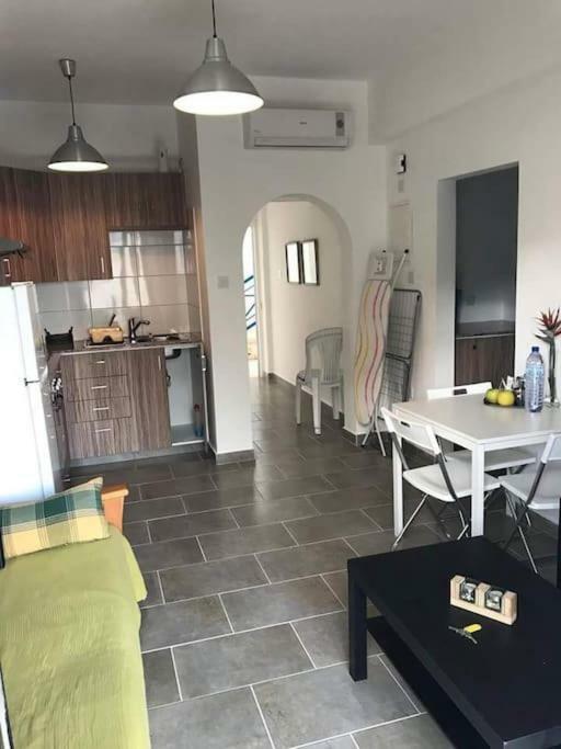 Ferienwohnung Dhekelia Diamond Larnaka Exterior foto